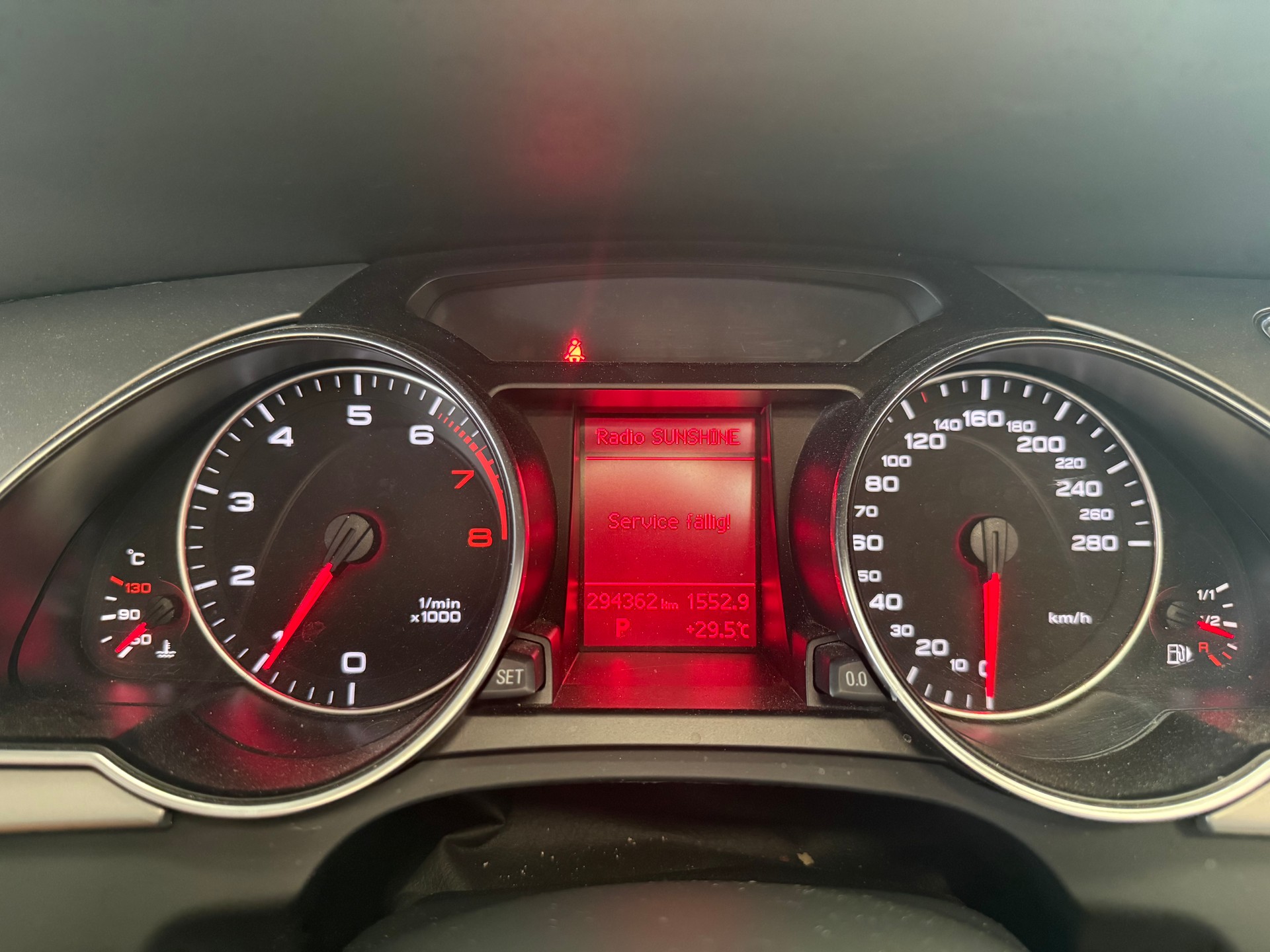 AUDI A5 Cabriolet 2.0 TFSI quattro S-tronic-image-14