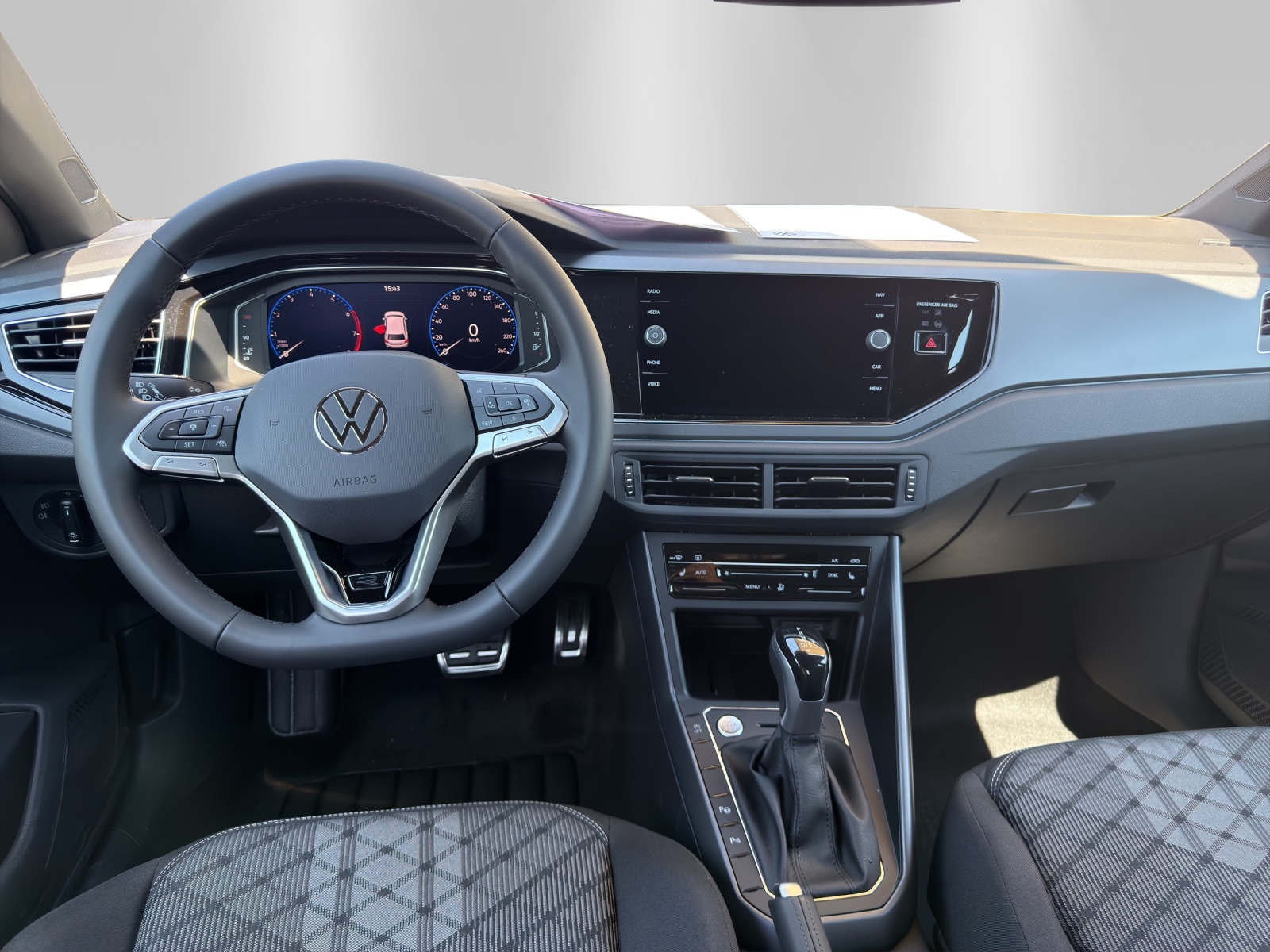 VW Polo 1.0 TSI R-Line United DSG-image-9