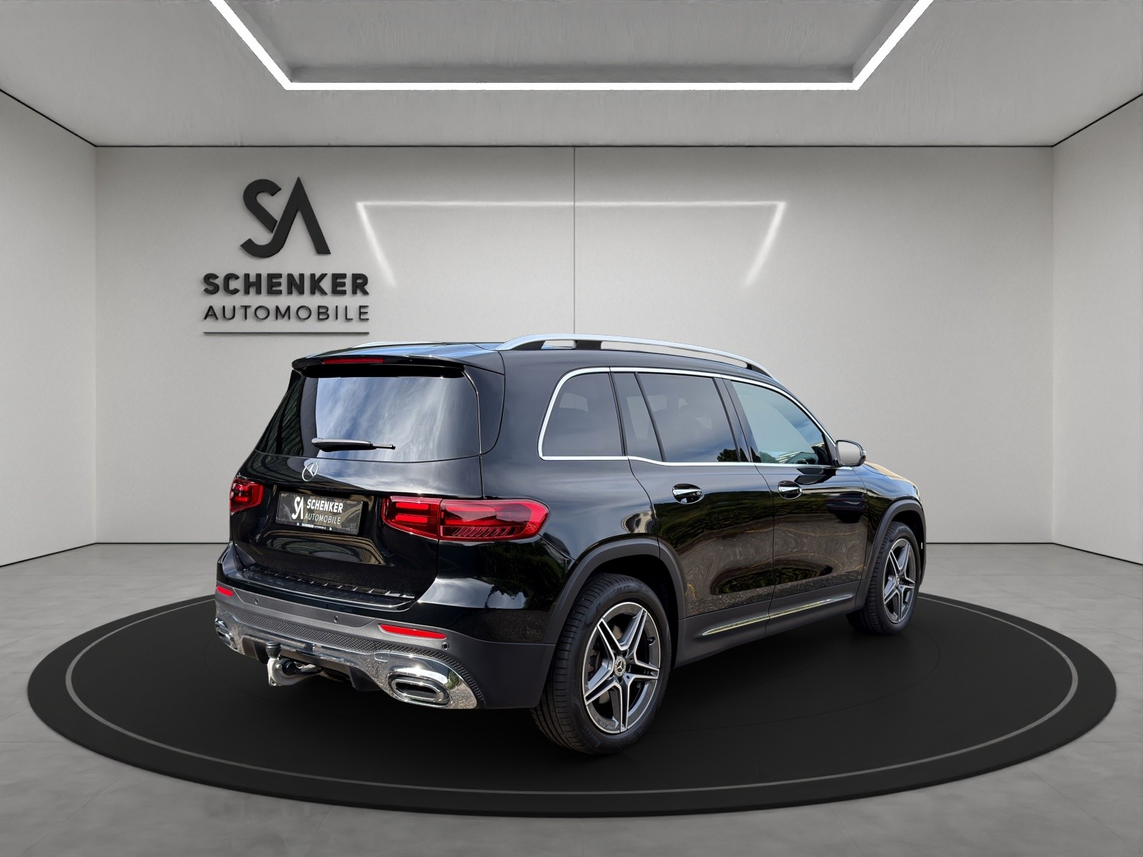 MERCEDES-BENZ GLB 200 7G-Tronic-image-5