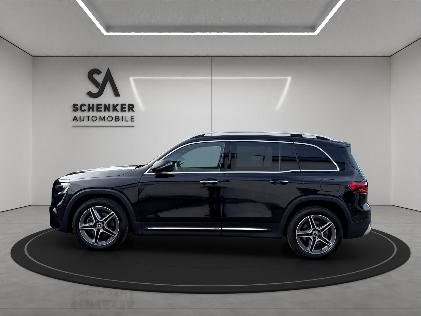 MERCEDES-BENZ GLB 200 7G-Tronic-image-2