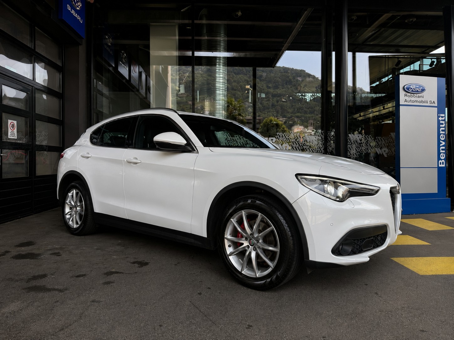 ALFA ROMEO Stelvio 2.2 JTDM Super Q4 Automatic-image-4