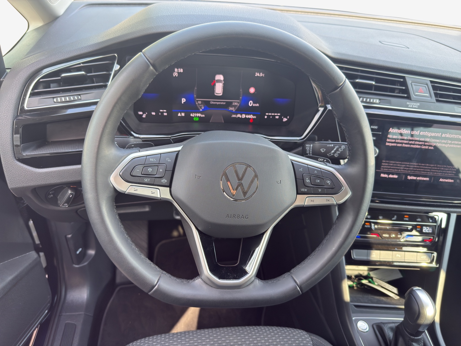 VW Touran 1.5 TSI EVO Comfortline DSG-image-9