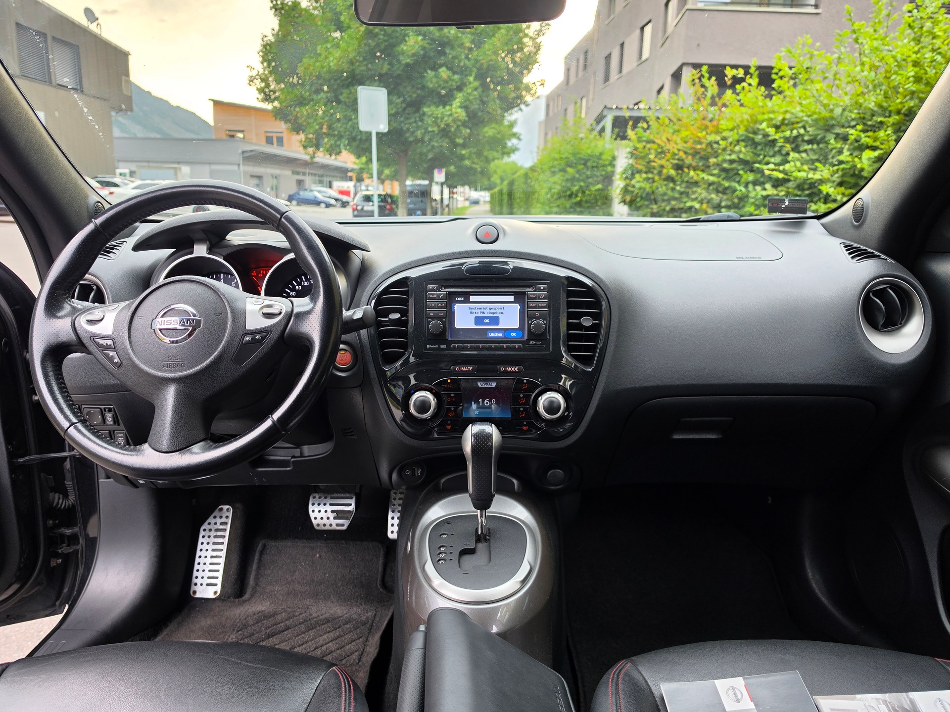 NISSAN Juke 1.6 DIG-T tekna 4x4 Xtronic M-CVT-image-13