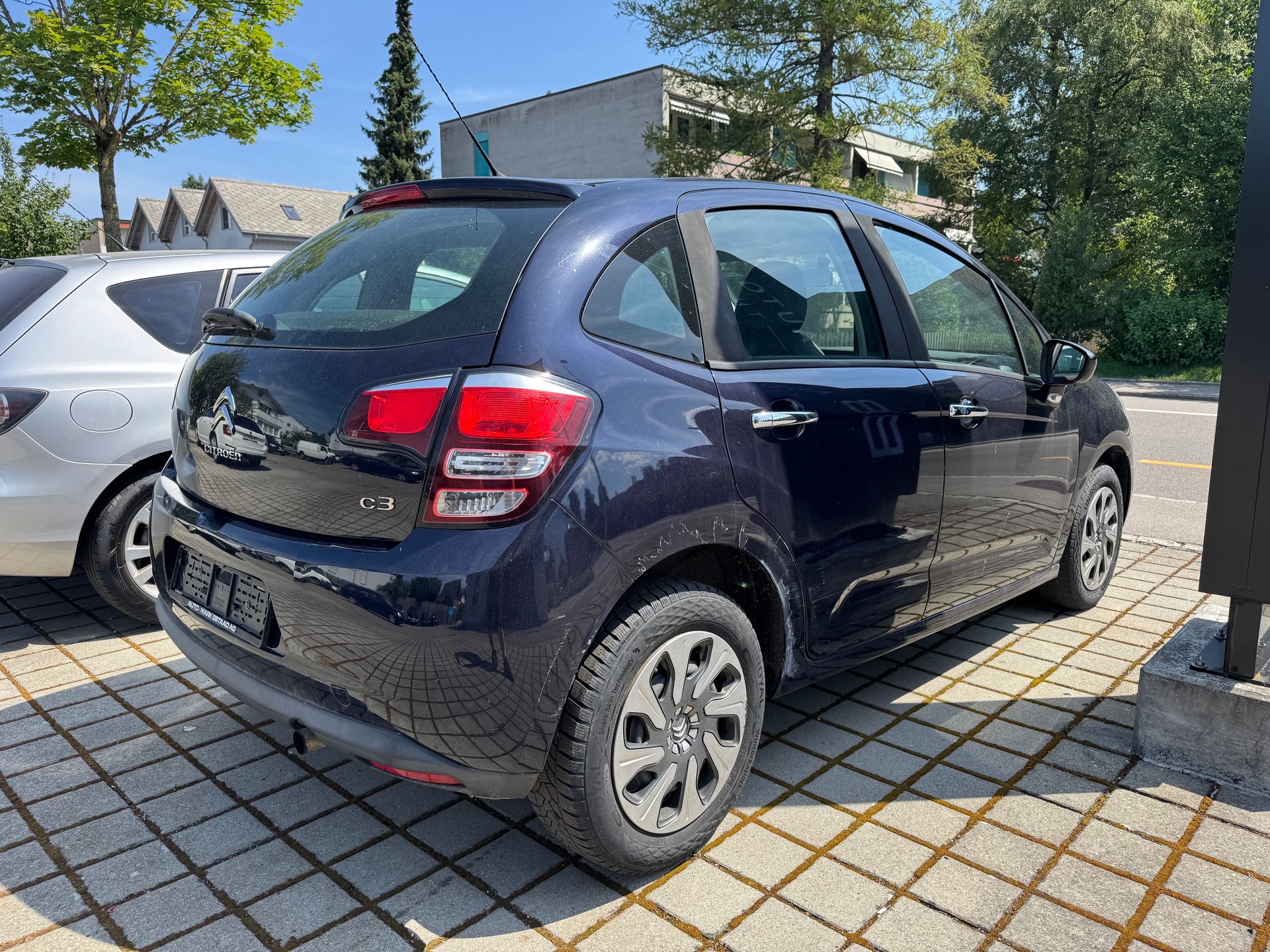 CITROEN C3 1.2i Attraction-image-2
