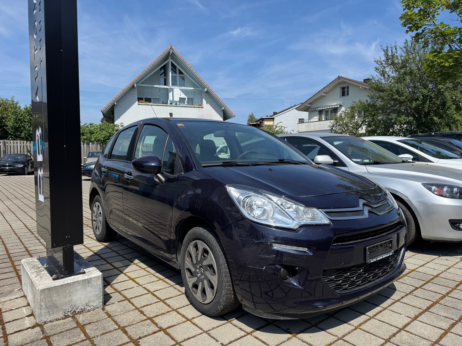 CITROEN C3 1.2i Attraction-image-1