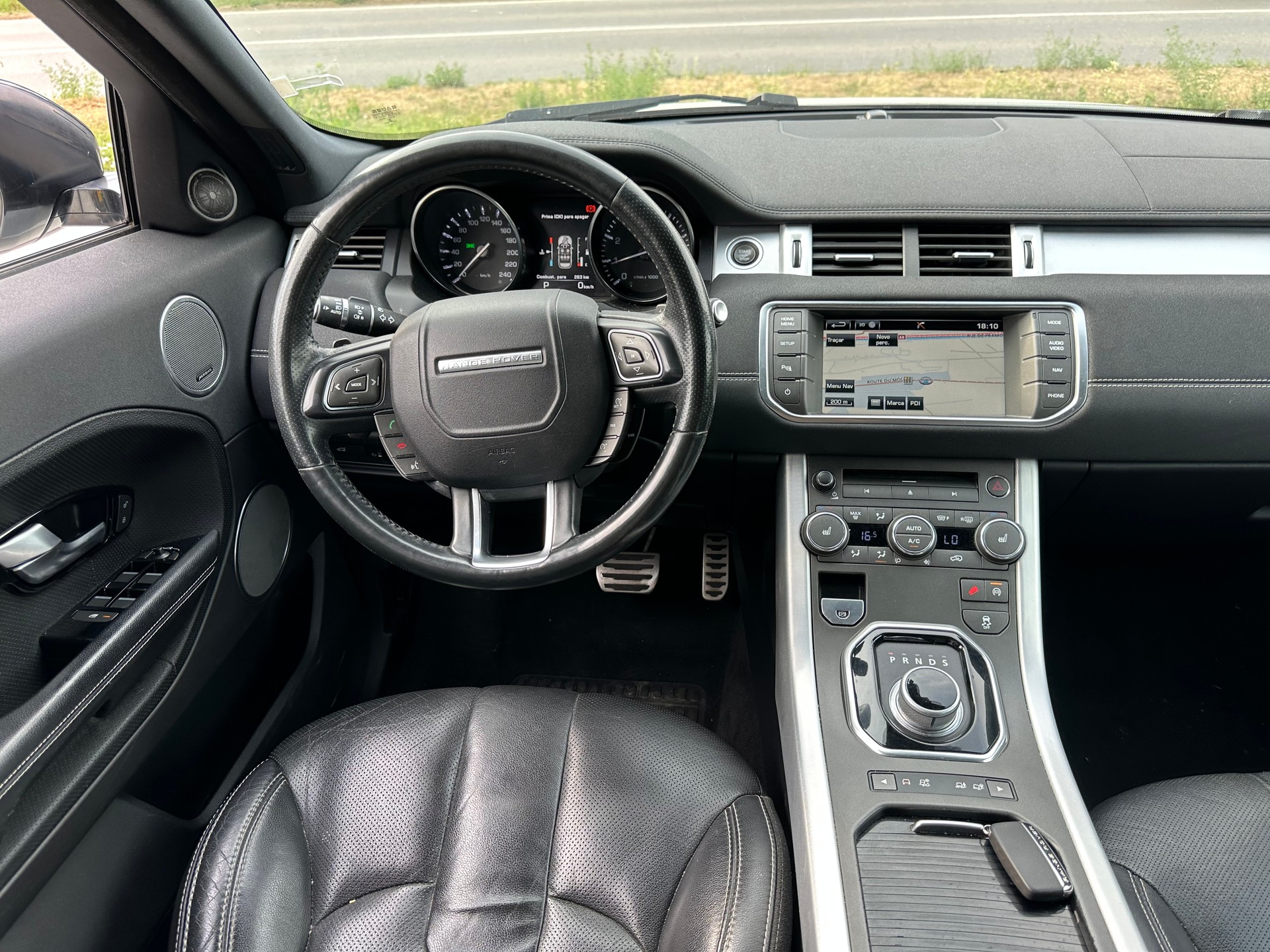 LAND ROVER Range Rover Evoque 2.0 Si4 Pure AT9-image-11