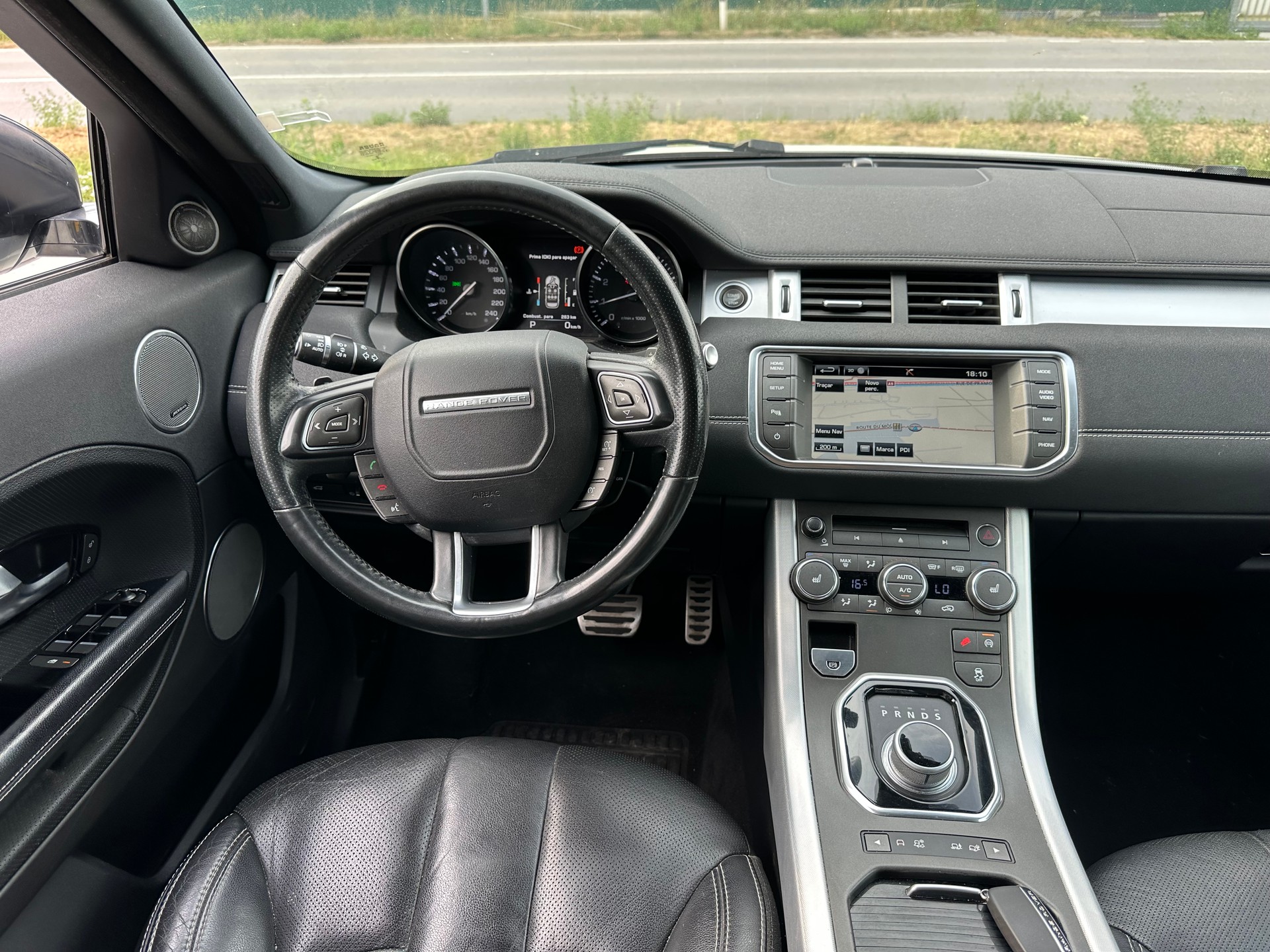 LAND ROVER Range Rover Evoque 2.0 Si4 Pure AT9-image-12