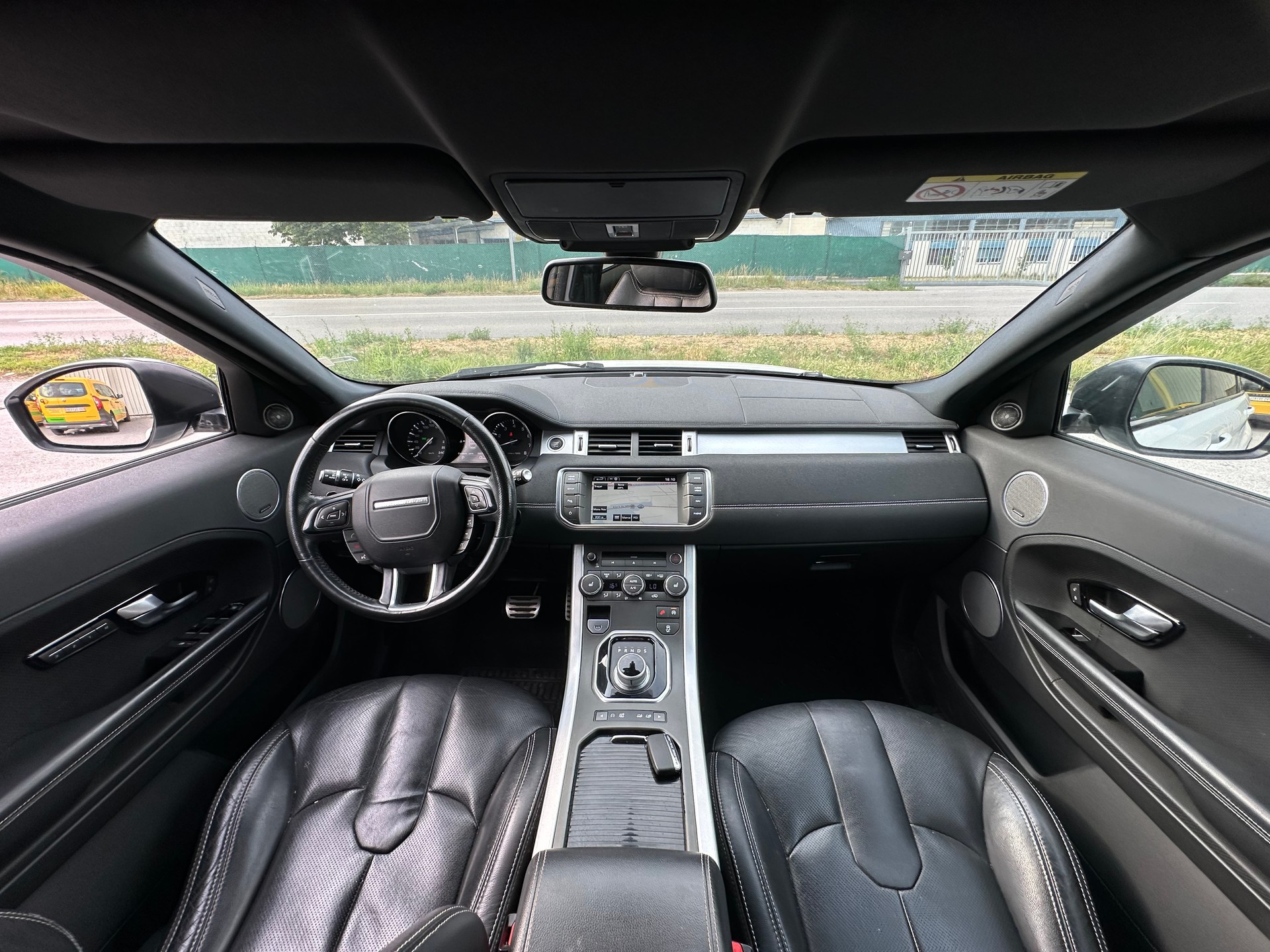 LAND ROVER Range Rover Evoque 2.0 Si4 Pure AT9-image-10