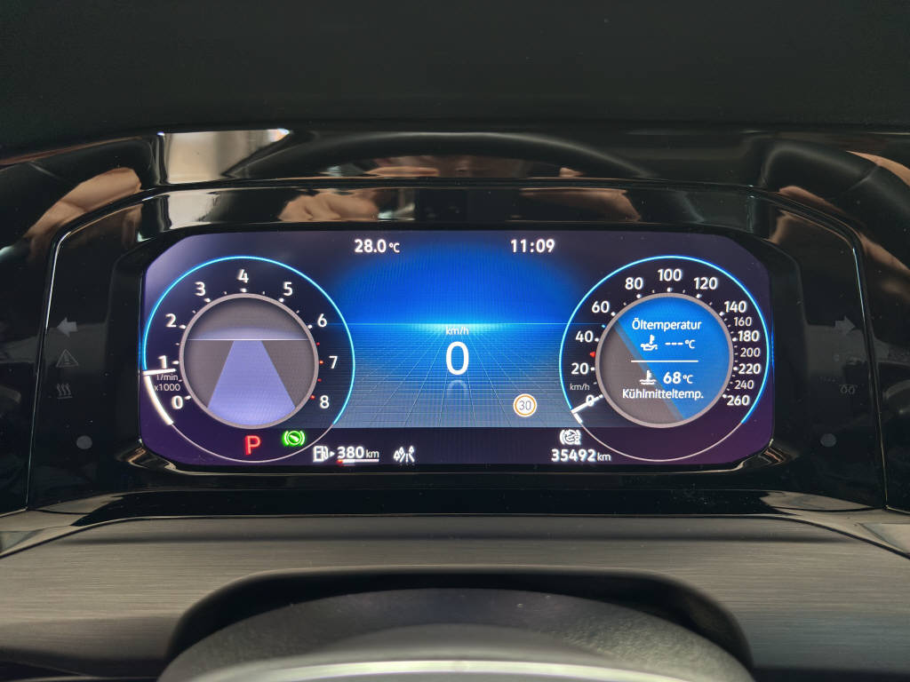 VW Golf VIII 2.0 TSI Style DSG-image-7