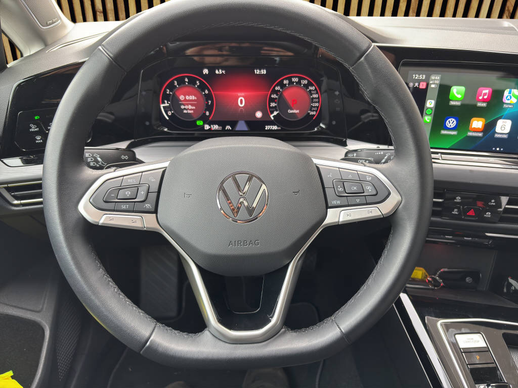 VW Golf VIII 2.0 TSI Style DSG-image-8