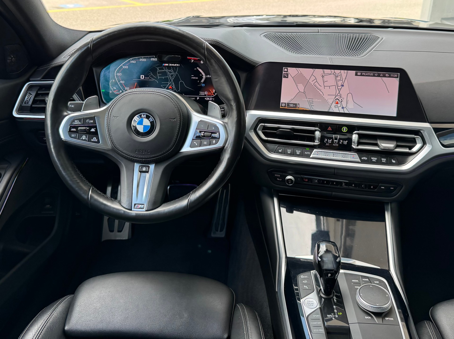 BMW M340i xDrive 48V Touring Steptronic-image-13