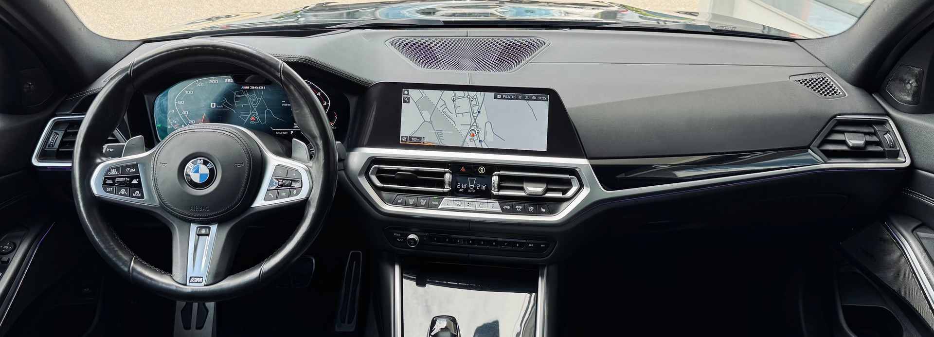 BMW M340i xDrive 48V Touring Steptronic-image-12