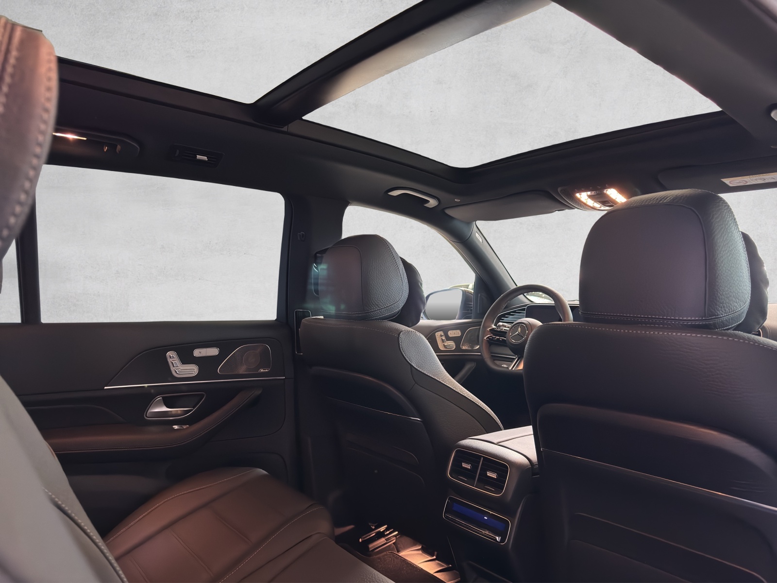 MERCEDES-BENZ GLS 450 d 4Matic 9G-Tronic-image-14