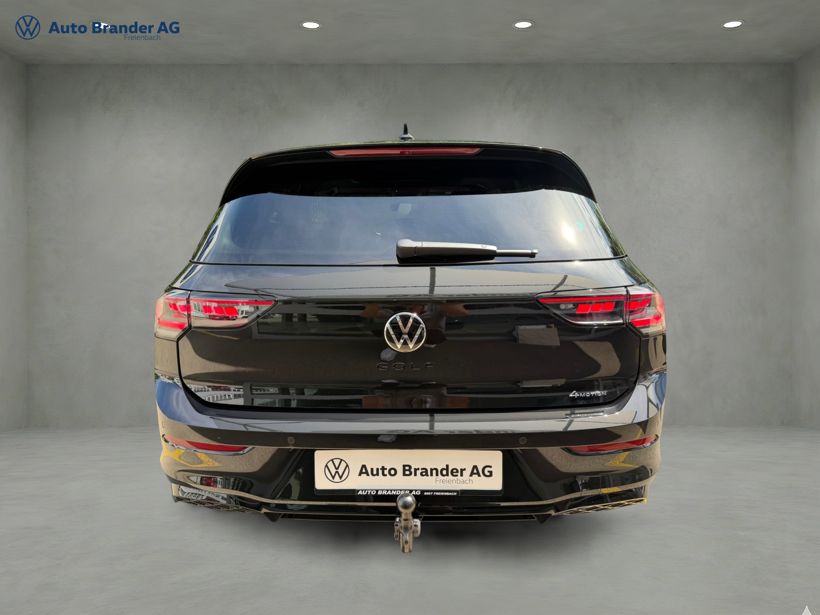 VW Golf 2.0 TSI R-Line DSG 4 Motion-image-4
