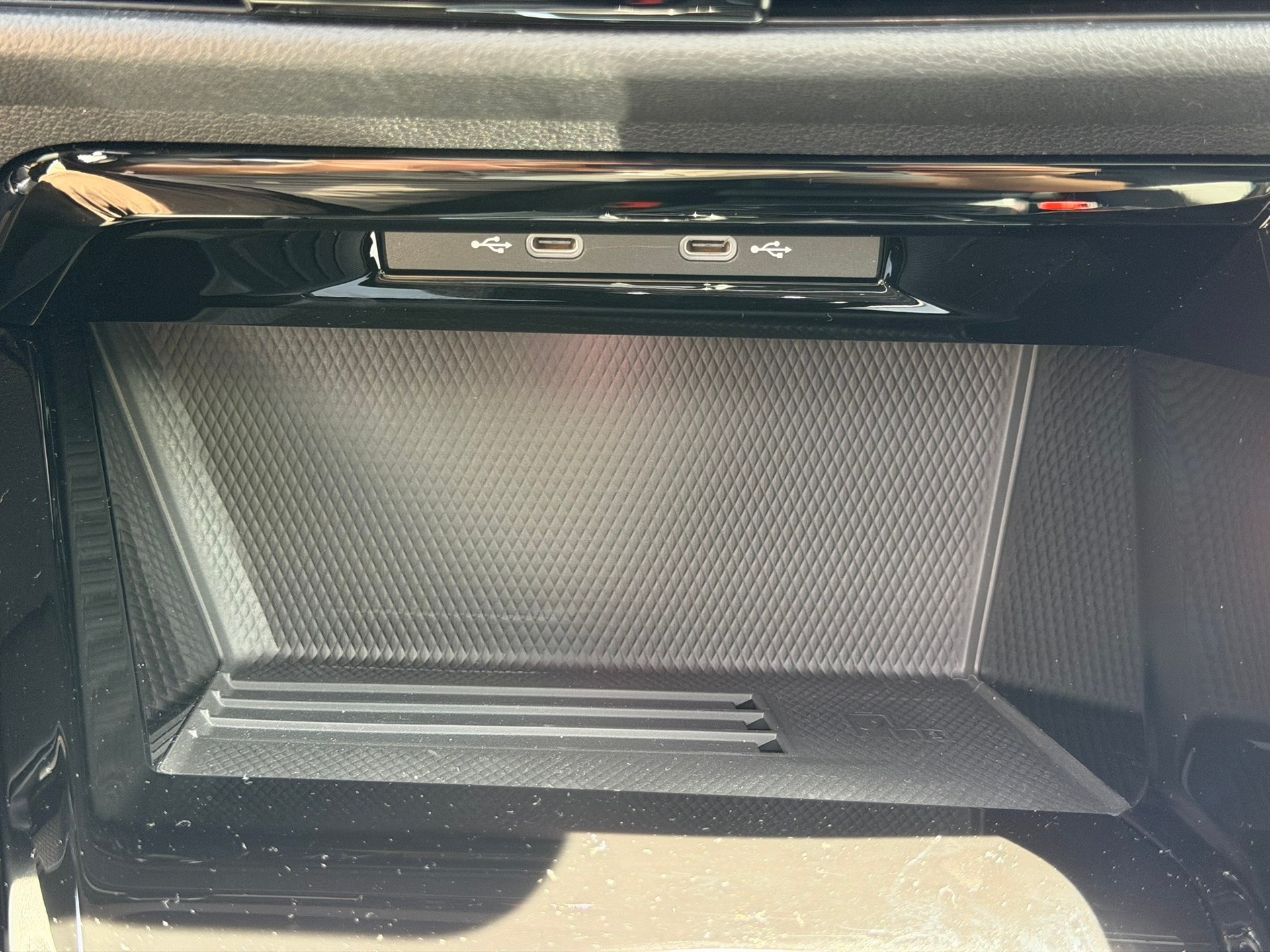 VW Golf 2.0 TSI R-Line DSG 4 Motion-image-21