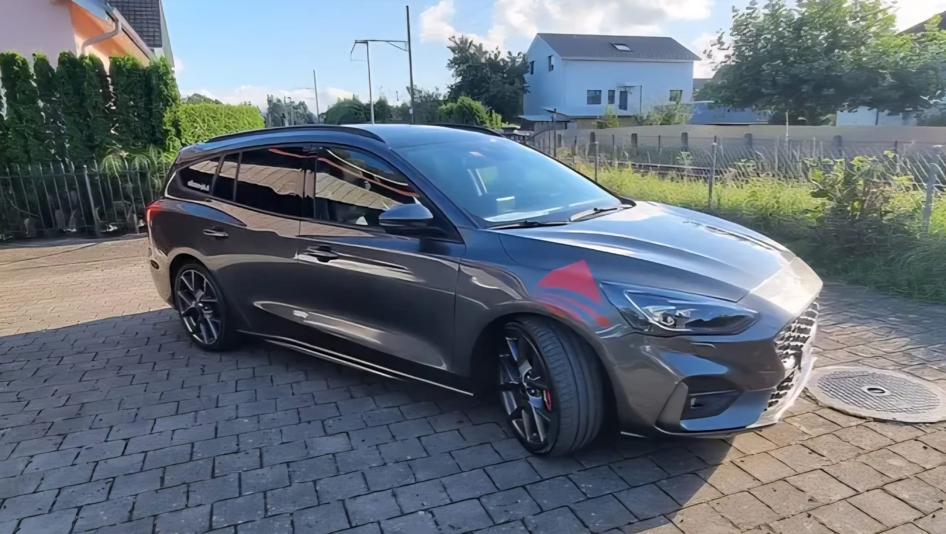 FORD Focus ST 2.3 EcoBoost ST-image-1