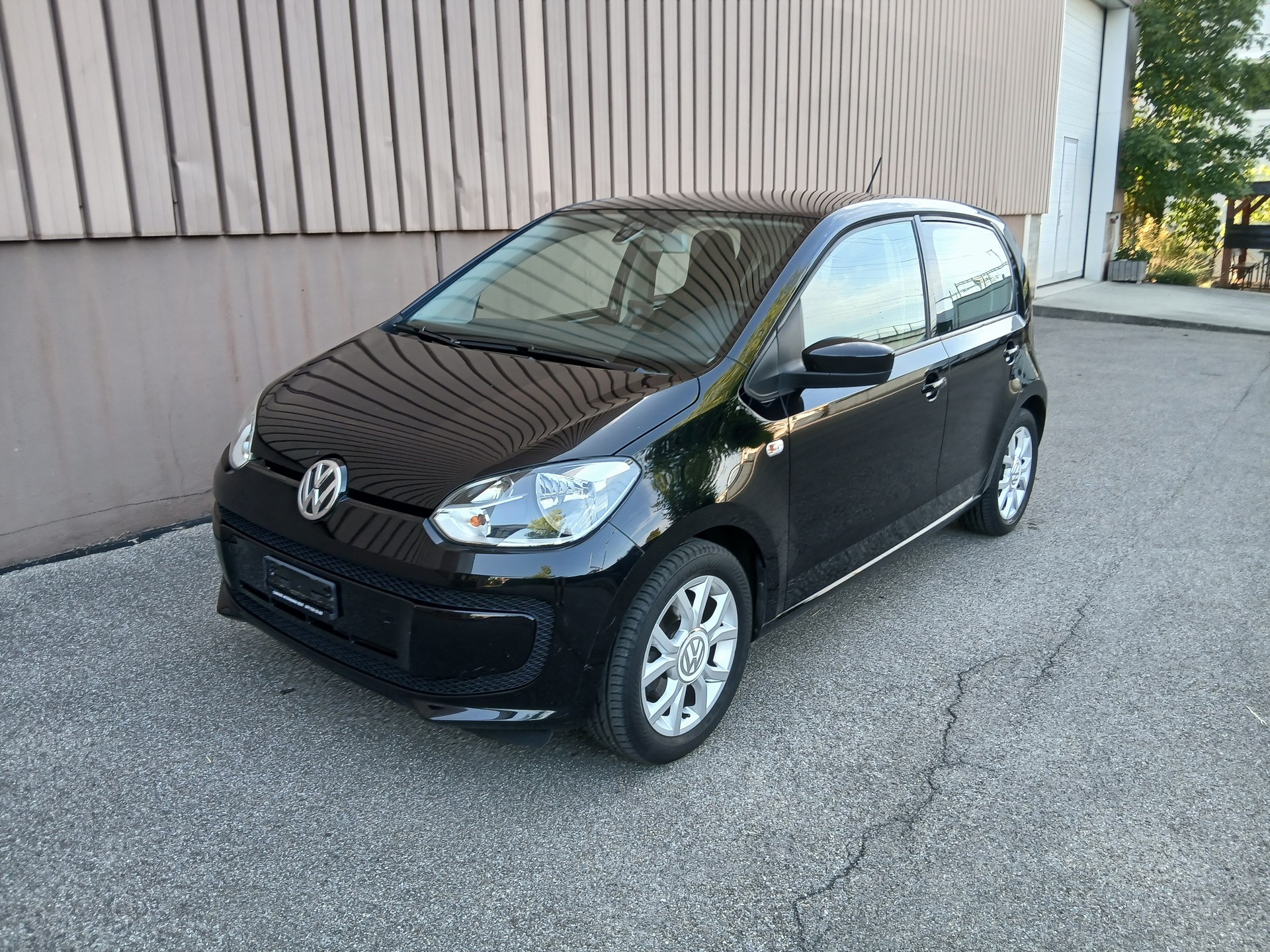 VW Up 1.0 BMT move up-image-0