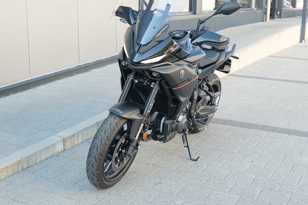YAMAHA Tracer 7 ABS-showroom-element-1