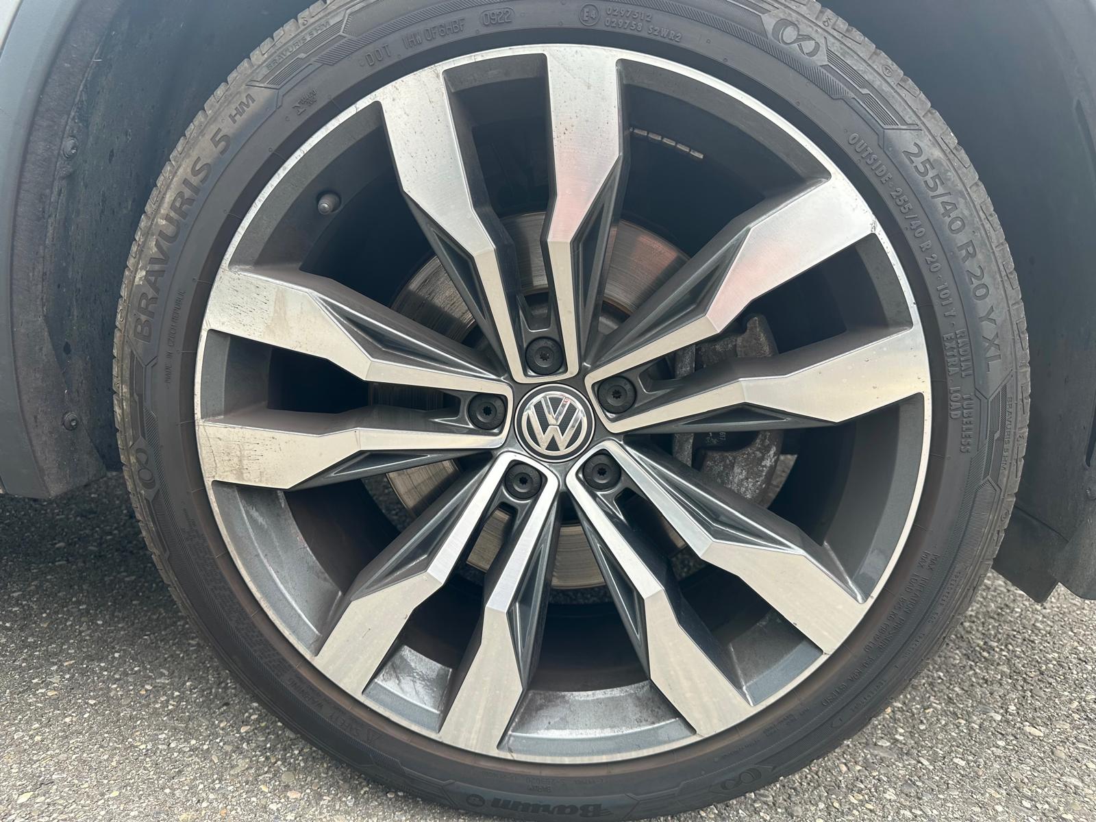 VW Tiguan 2.0TSI Highline 4Motion DSG-image-9