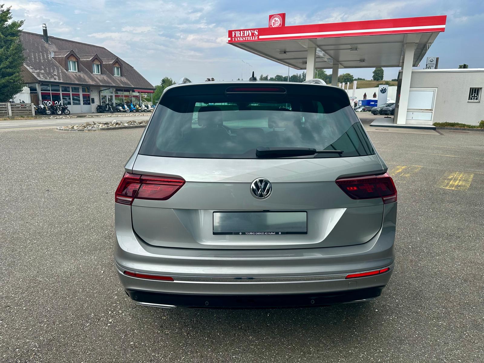 VW Tiguan 2.0TSI Highline 4Motion DSG-image-3