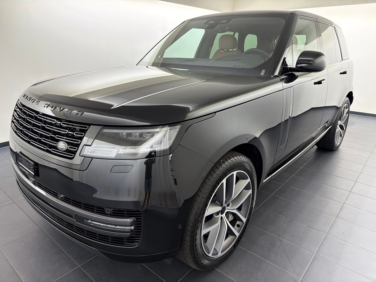 LAND ROVER RR P550ePHEV HSE-image-0