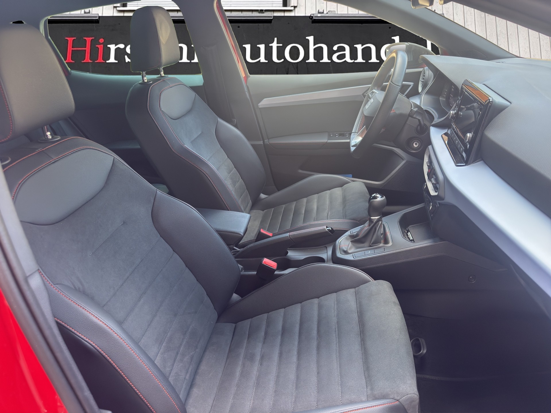 SEAT Ibiza 1.0 EcoTSI FR-Line-image-15