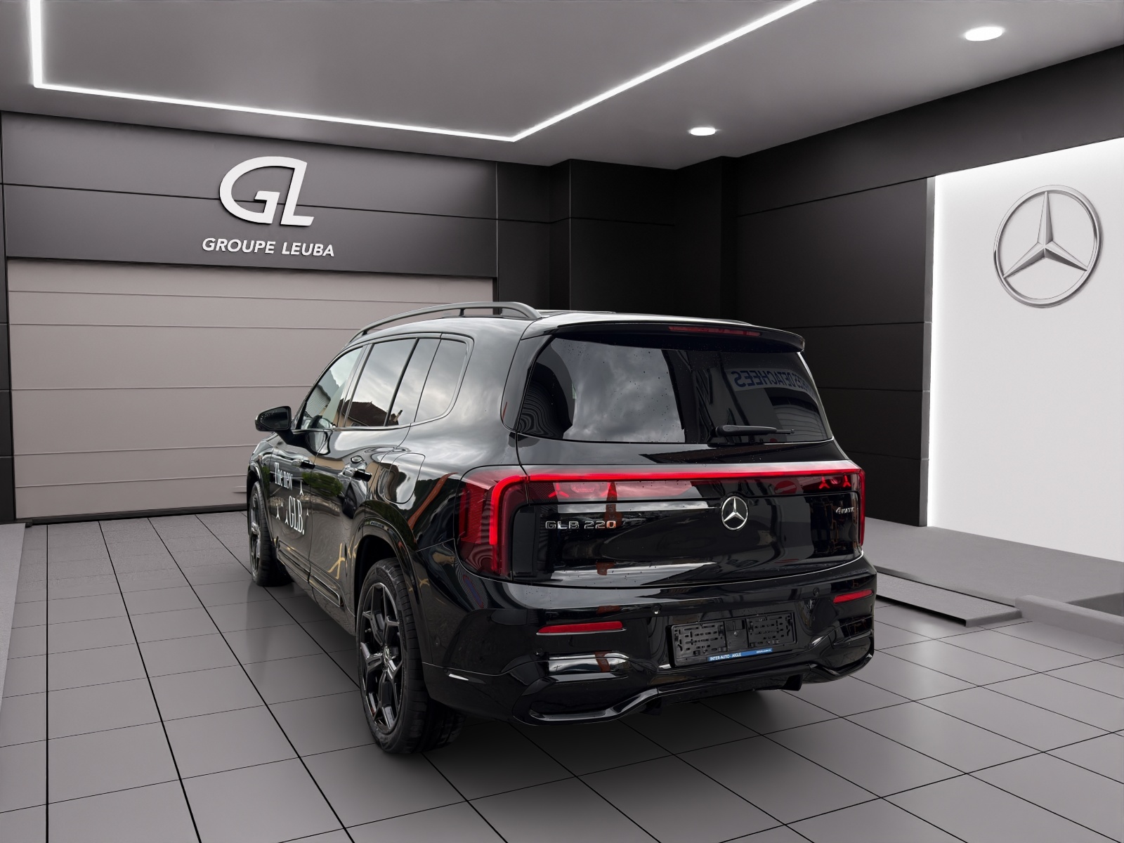 MERCEDES-BENZ GLB 220 4Matic 8G-Tronic-image-3