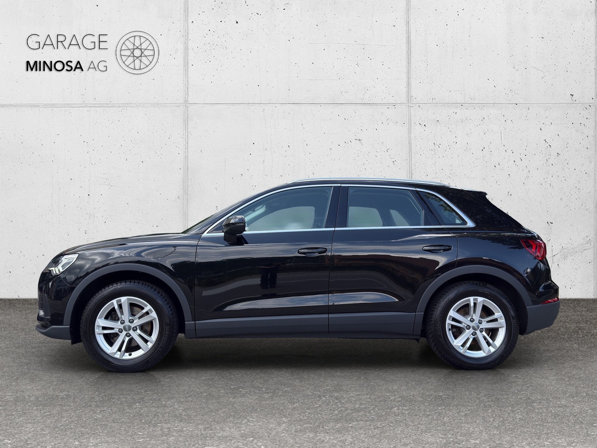 AUDI Q3 35 TFSI-image-1