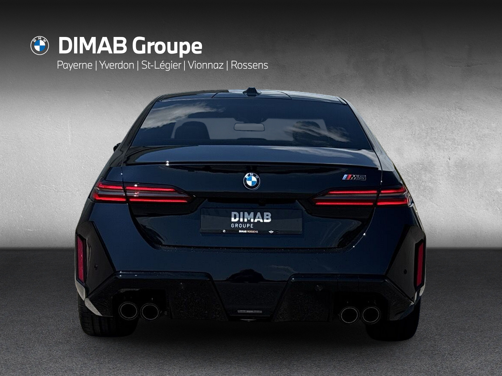 BMW M5 xDrive-showroom-element-3