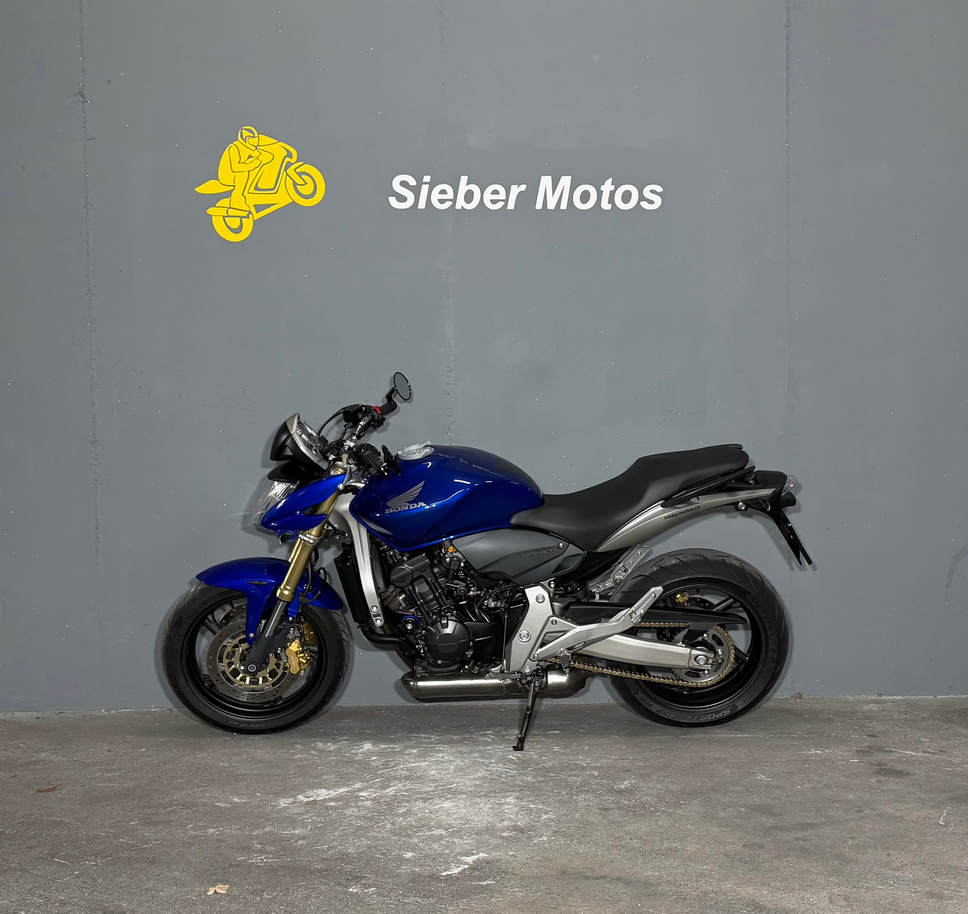 HONDA CB 600 F ABS Hornet-showroom-element-2