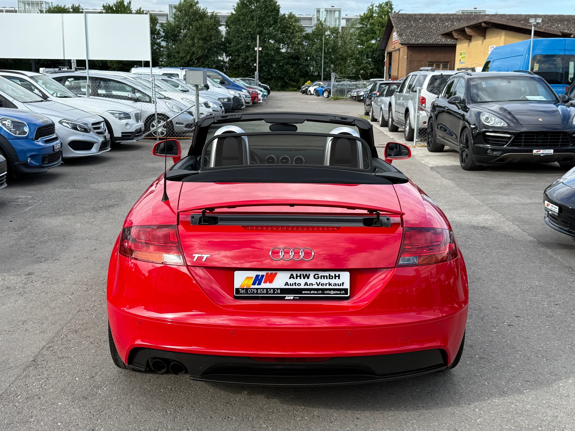 AUDI TT Roadster 2.0 TFSI S-Tronic S-line / Frisch ab MFK / Servicegepflegt bei AMAG / Carbon Paket / BOSE / Navi-image-4