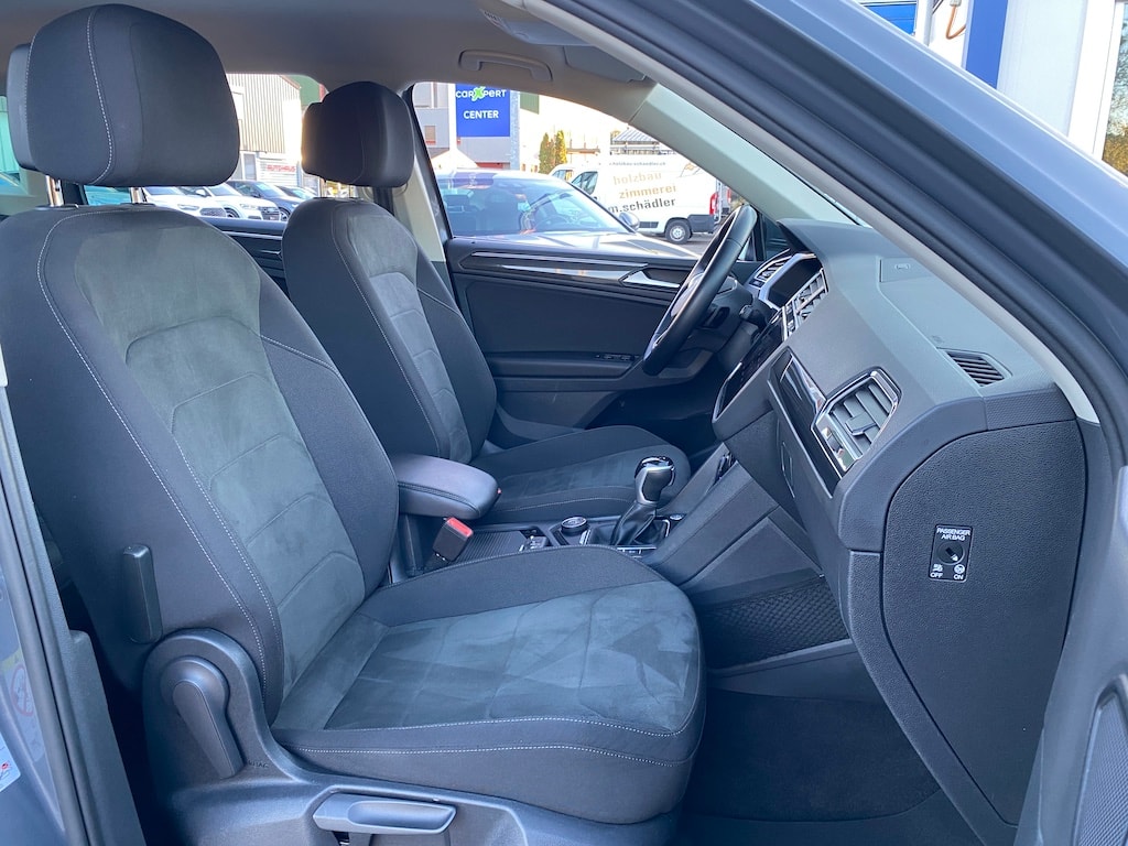 VW Tiguan 2.0 TDI SCR Elegance 4Motion DSG-image-7