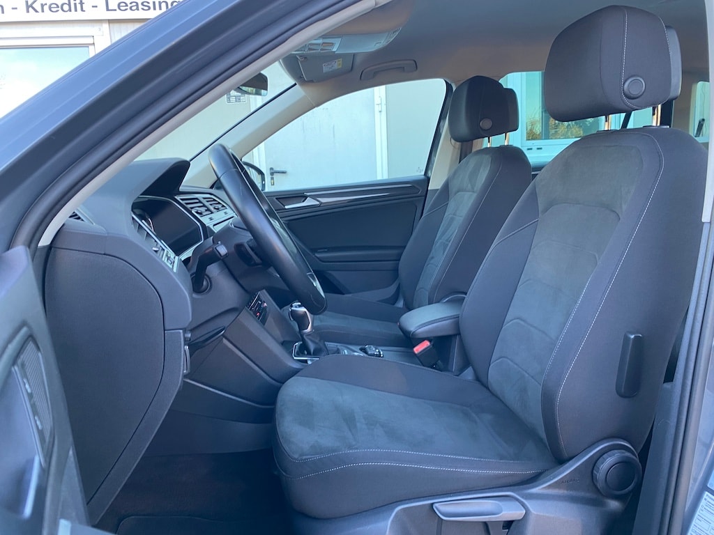 VW Tiguan 2.0 TDI SCR Elegance 4Motion DSG-image-6
