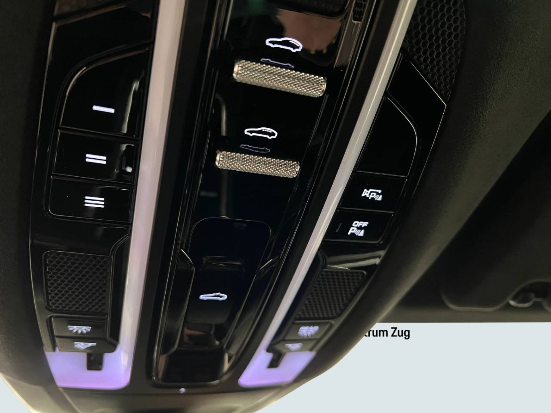 PORSCHE Panamera GTS Sport Turismo-image-26