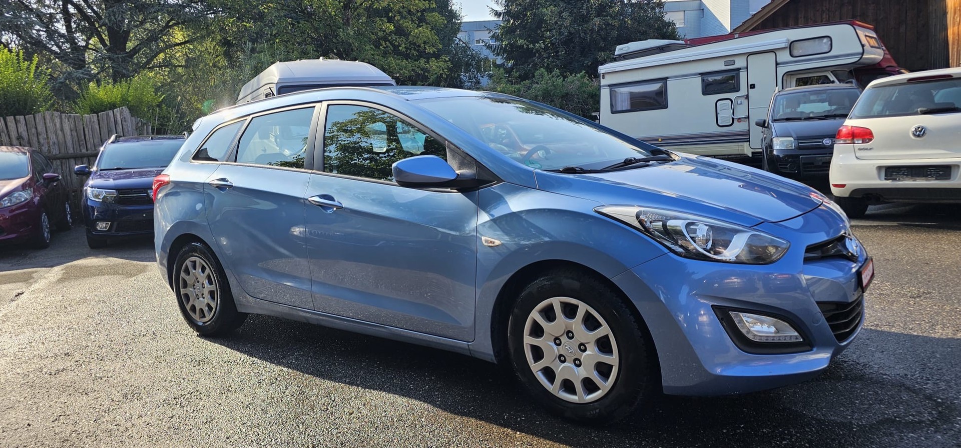 HYUNDAI i30 Wagon 1.6 CRDi Plena-image-1