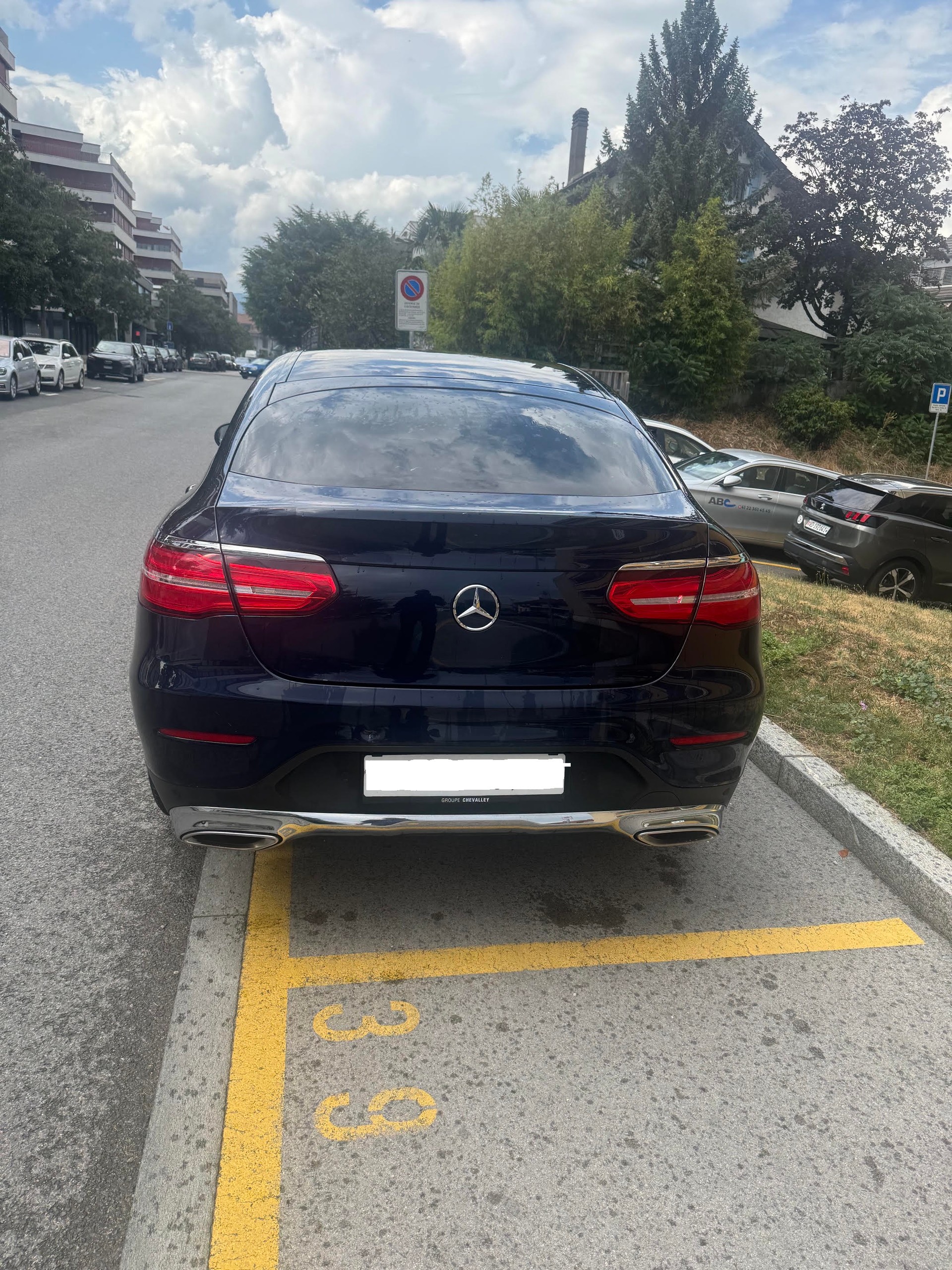 MERCEDES-BENZ GLC 250 Coupé-image-2