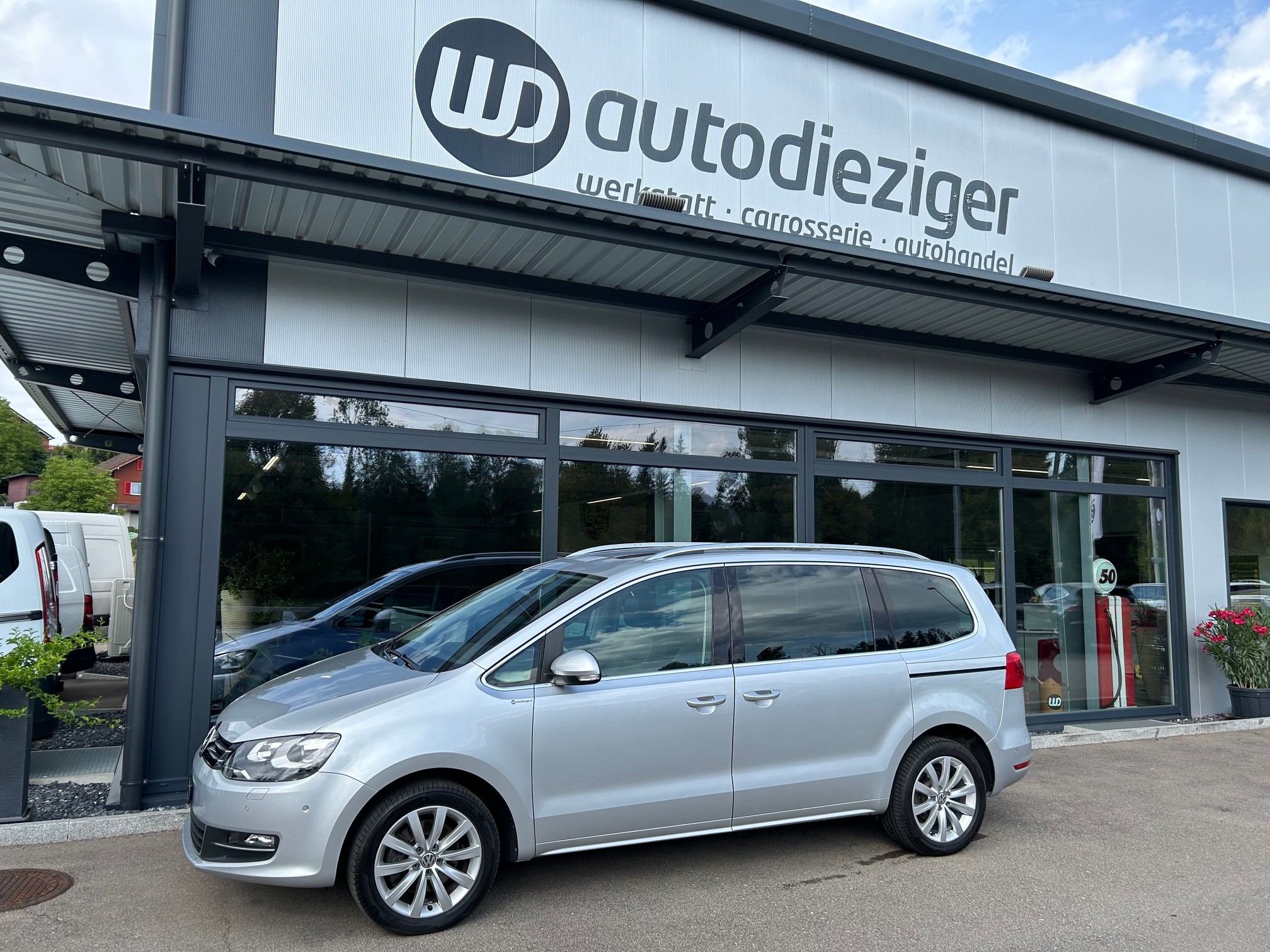 VW Sharan 2.0 TDI BMT Highline 4Motion — slika 1