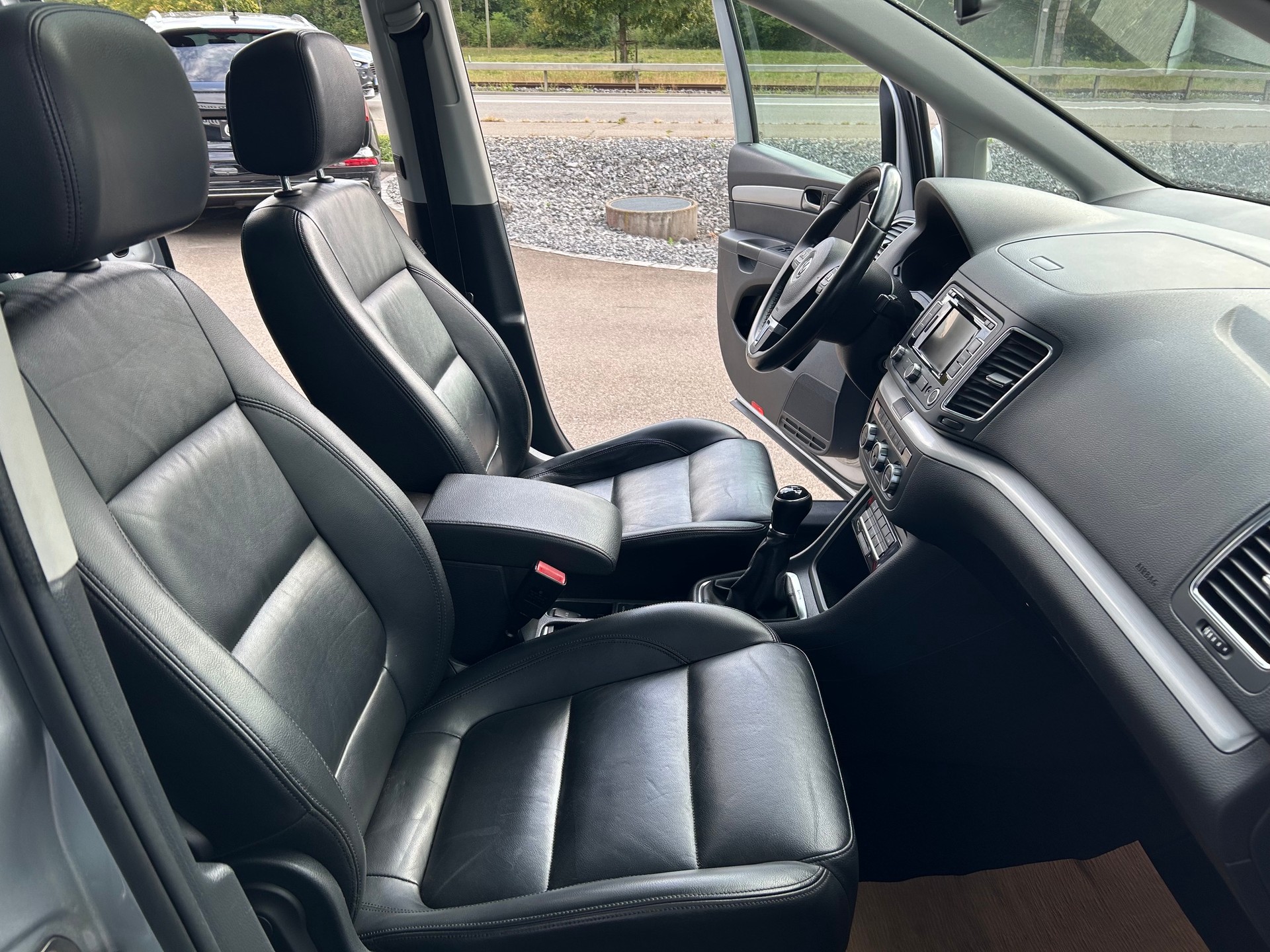 VW Sharan 2.0 TDI BMT Highline 4Motion-image-8