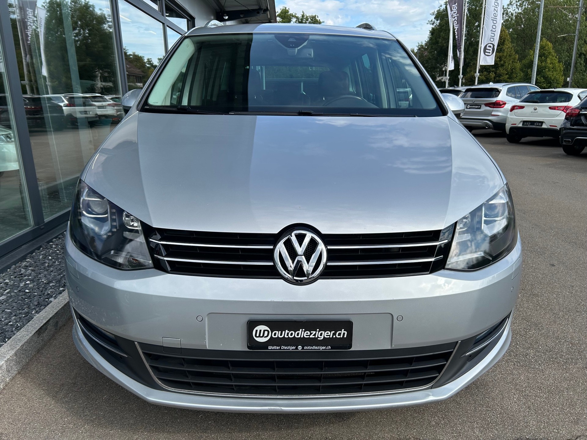 VW Sharan 2.0 TDI BMT Highline 4Motion-image-1
