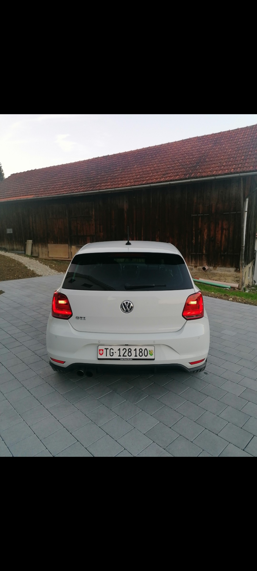 VW 1.8 TSI GTI DSG-image-2