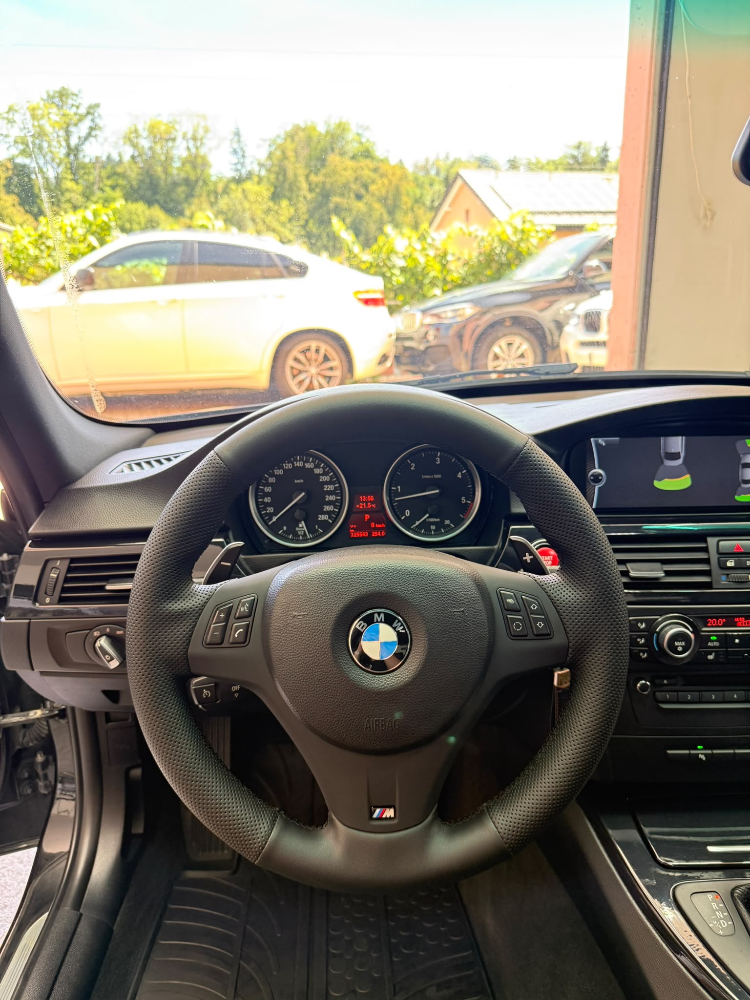 BMW 335d Steptronic M-Sportpaket-image-8