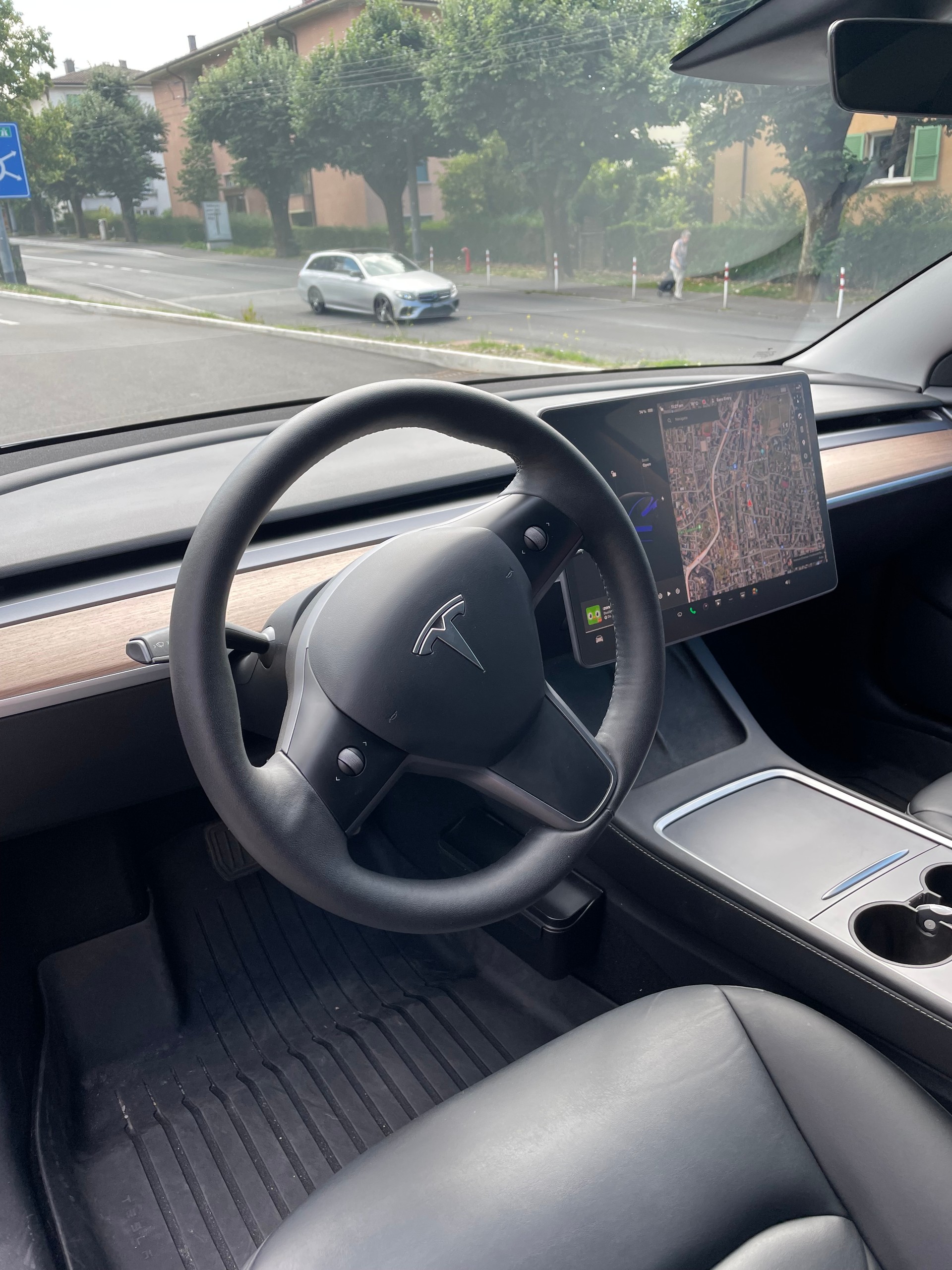TESLA Long Range D-image-2