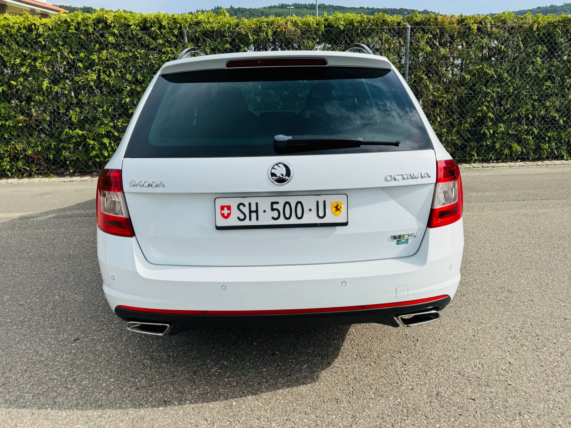 SKODA Octavia Combi 2.0 TSI RS DSG-image-5