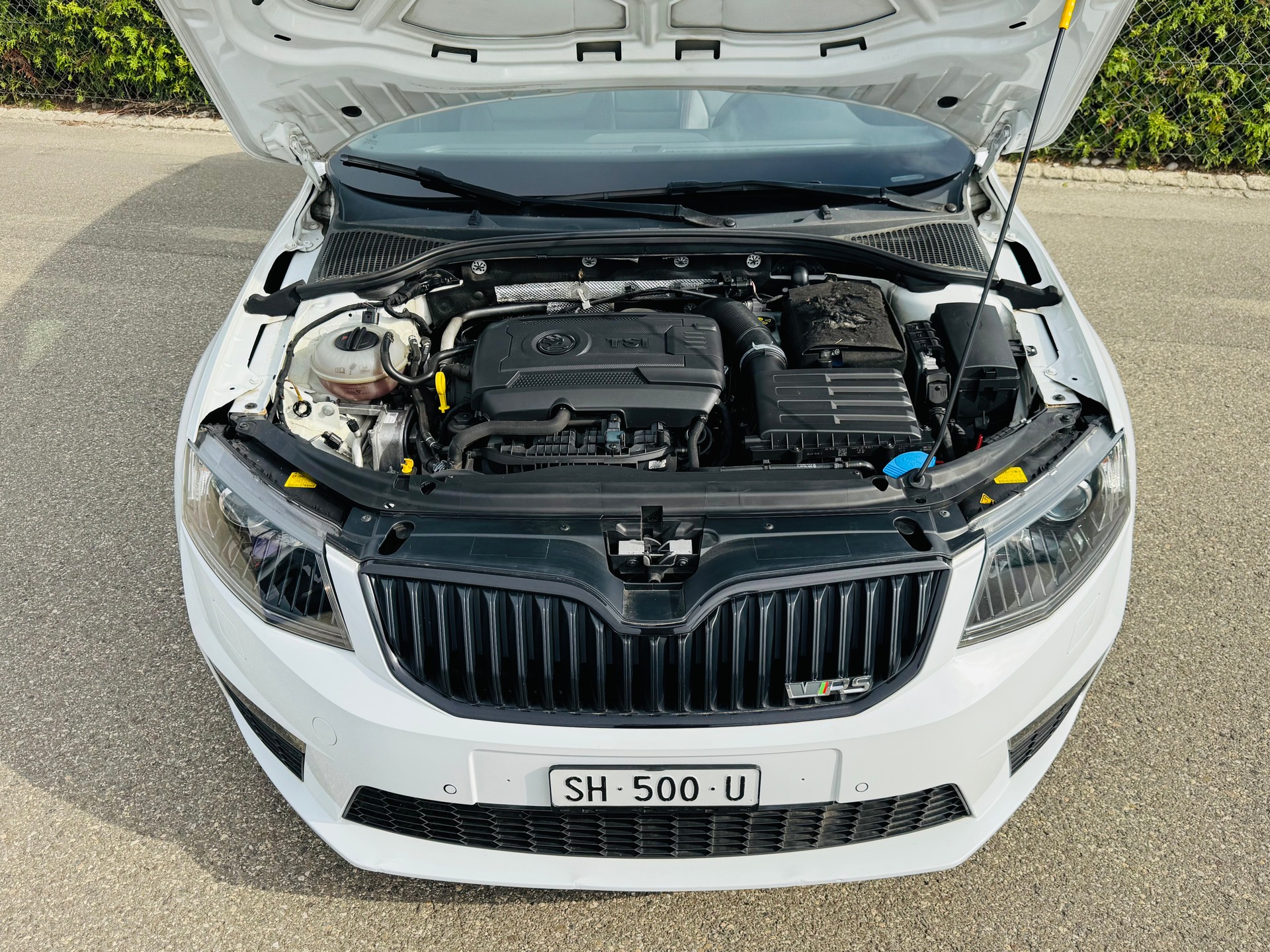 SKODA Octavia Combi 2.0 TSI RS DSG-image-15