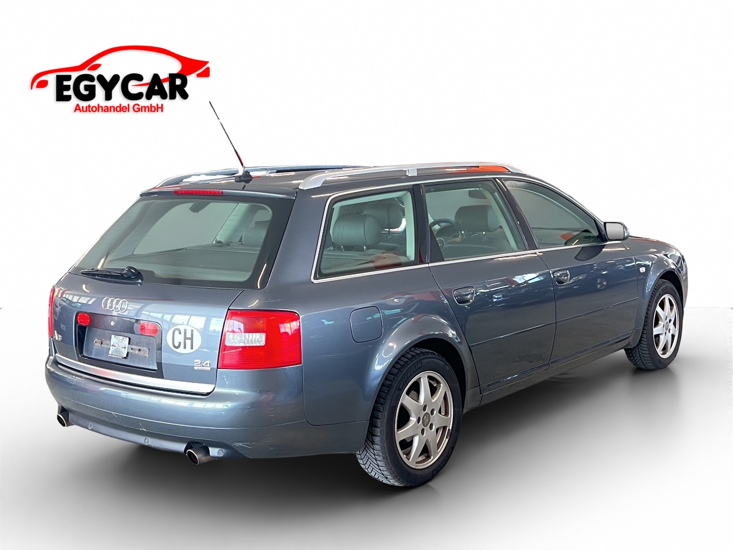 AUDI A6 Avant 2.4 quattro-image-5