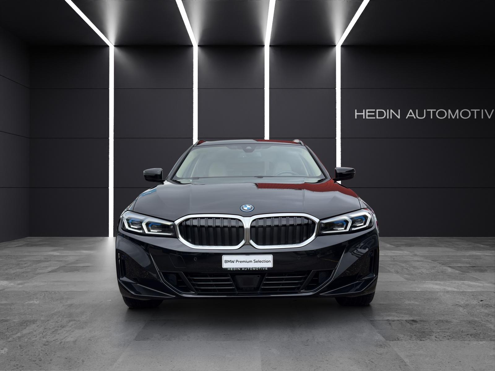 BMW 320e xDrive Touring-image-7