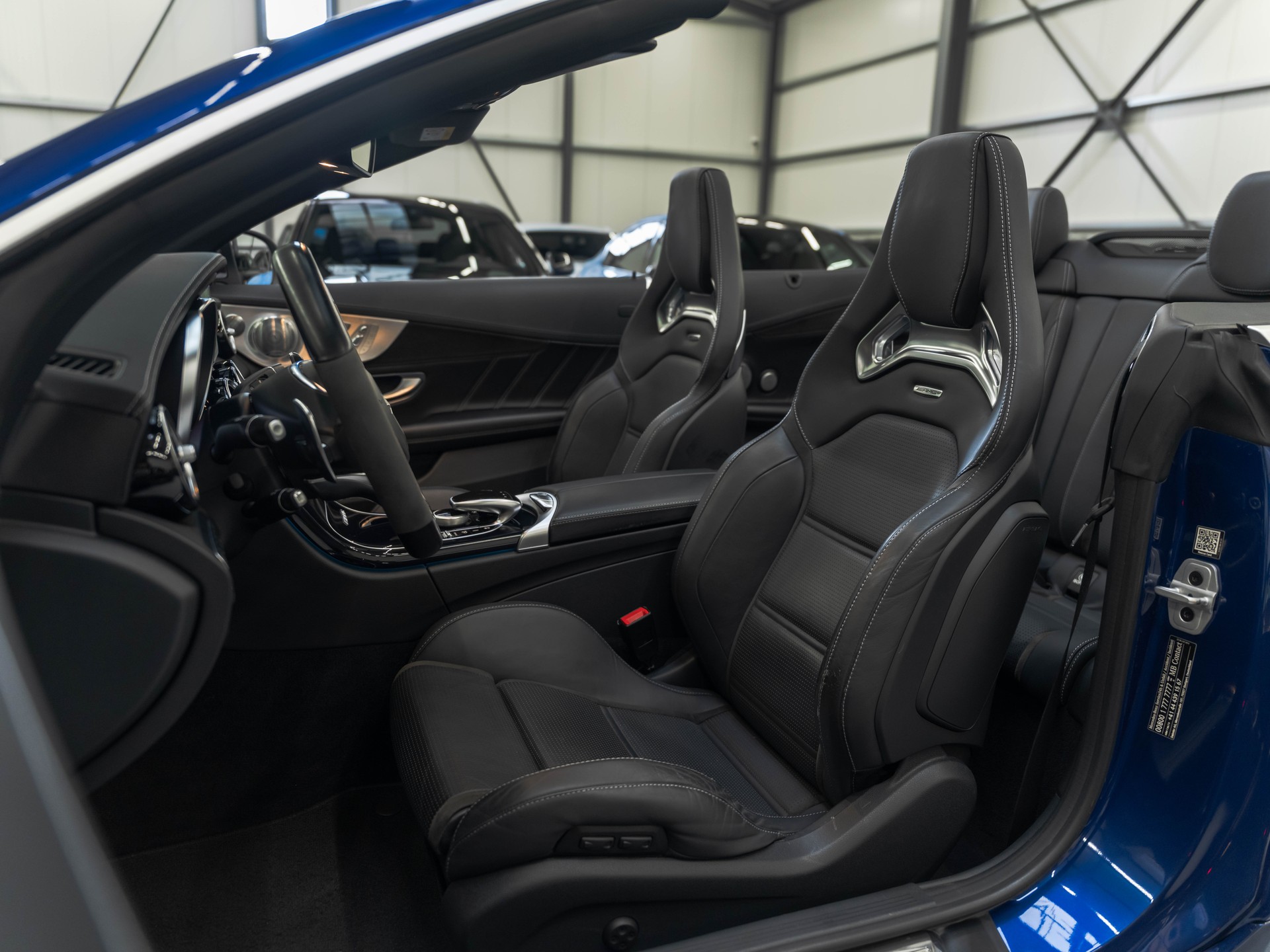 MERCEDES-BENZ C 63 S Cabriolet AMG Speedshift-image-10