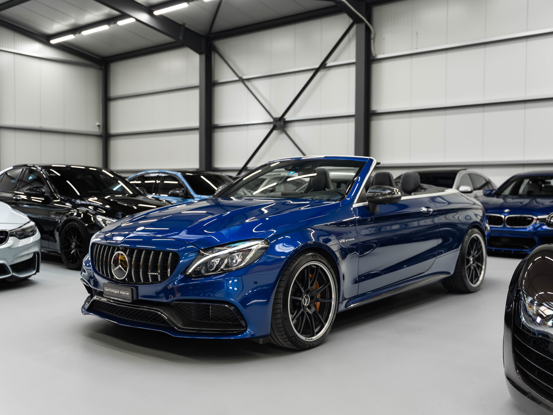 MERCEDES-BENZ C 63 S Cabriolet AMG Speedshift-image-1