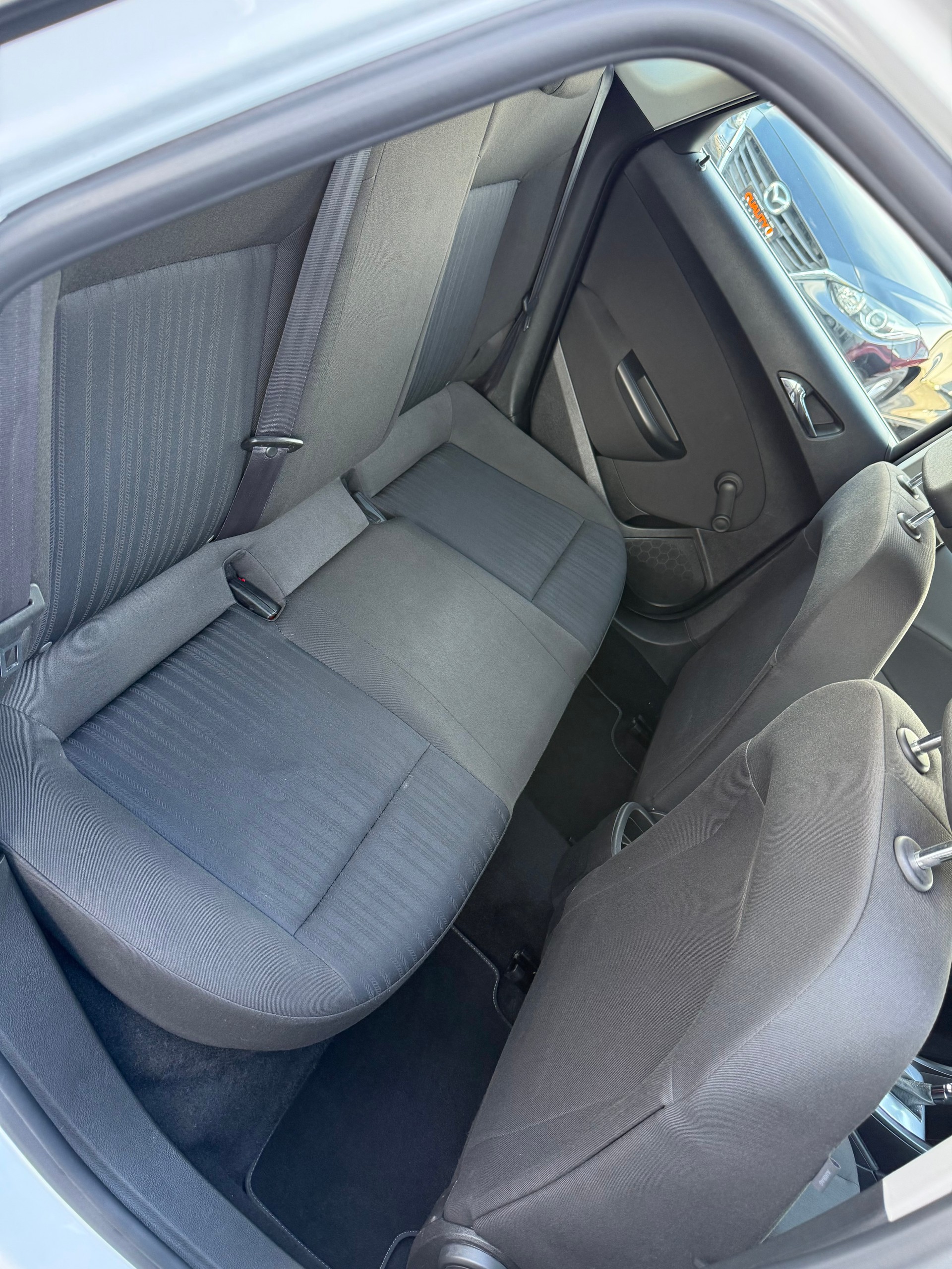 OPEL Astra 1.6i 16V Automatic-image-10