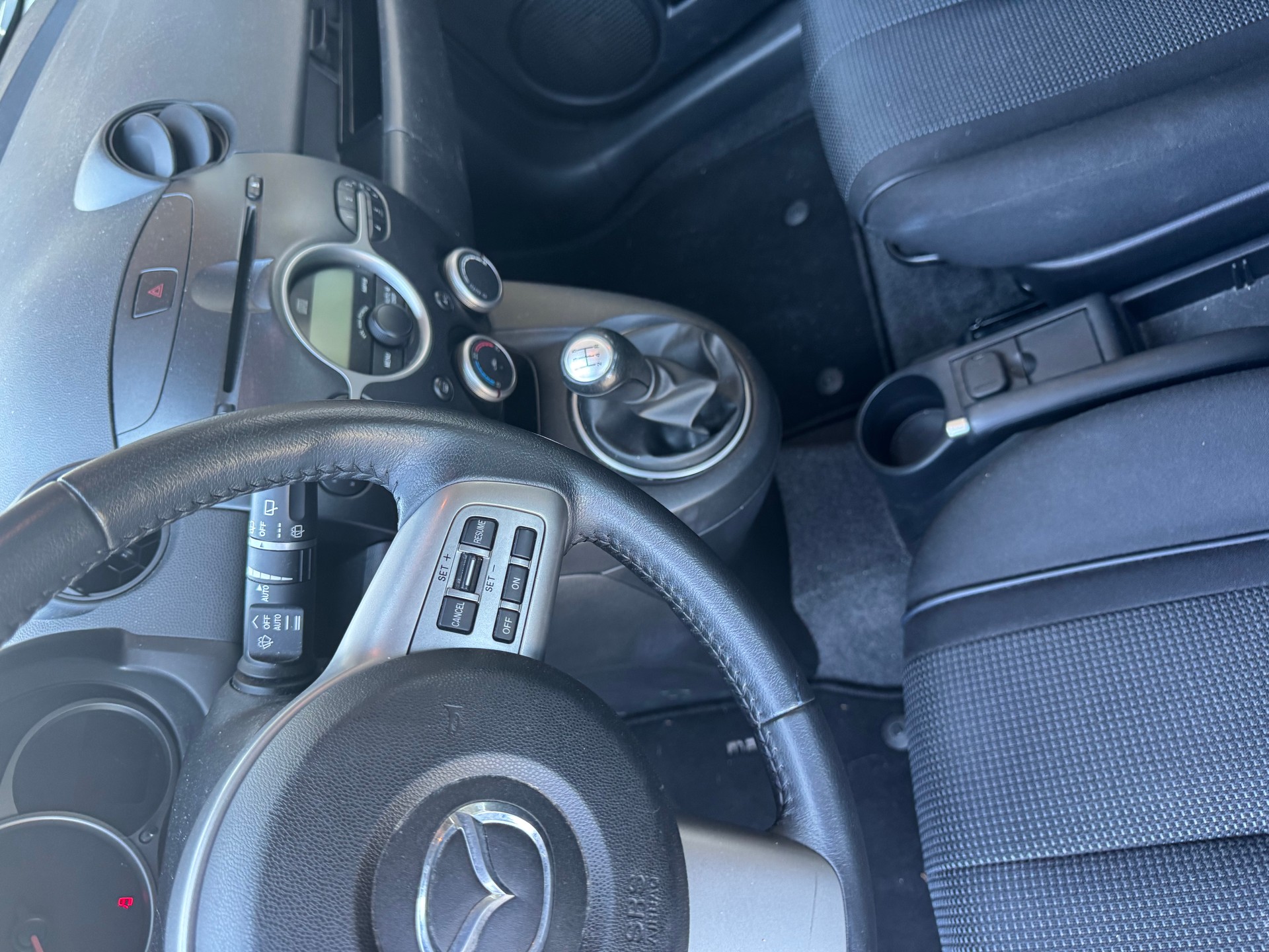 MAZDA 2 1.5i 16V Sport-image-10